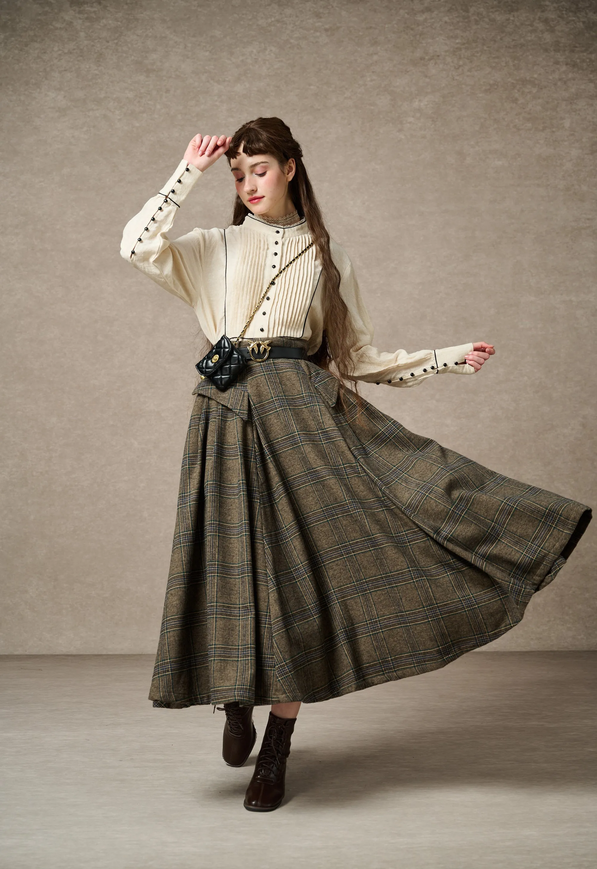 Darcy 23 | Retro Plaid wool skirt
