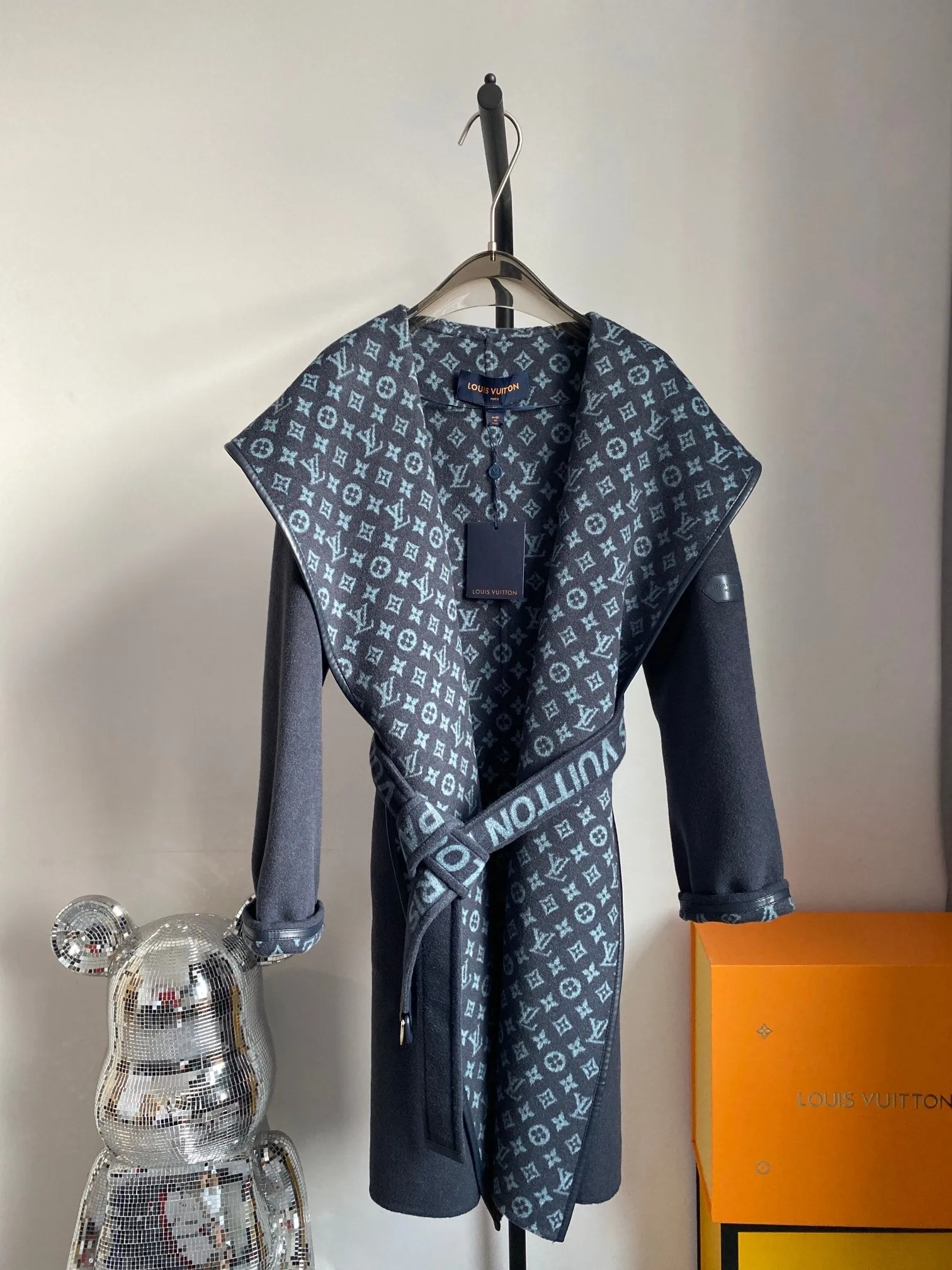 High Quality LUV Wrap Coat 014