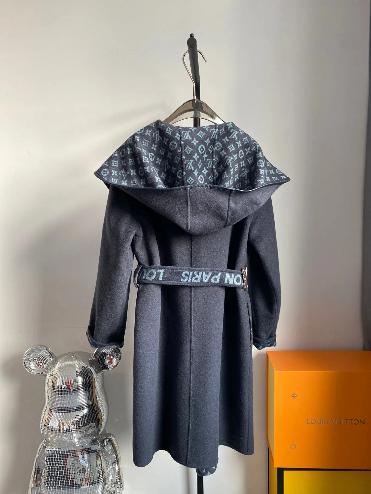 High Quality LUV Wrap Coat 014