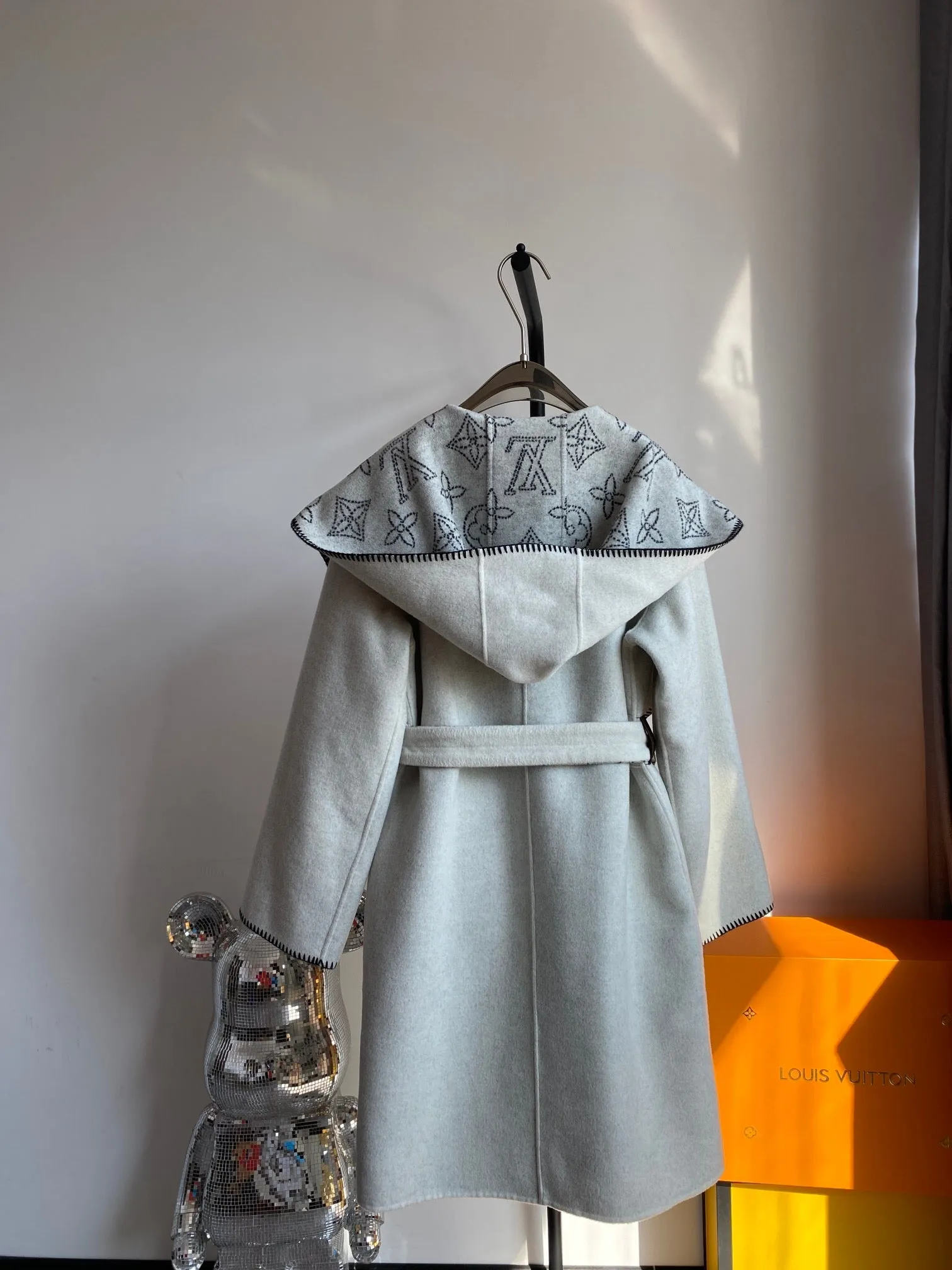 High Quality LUV Wrap Coat 029
