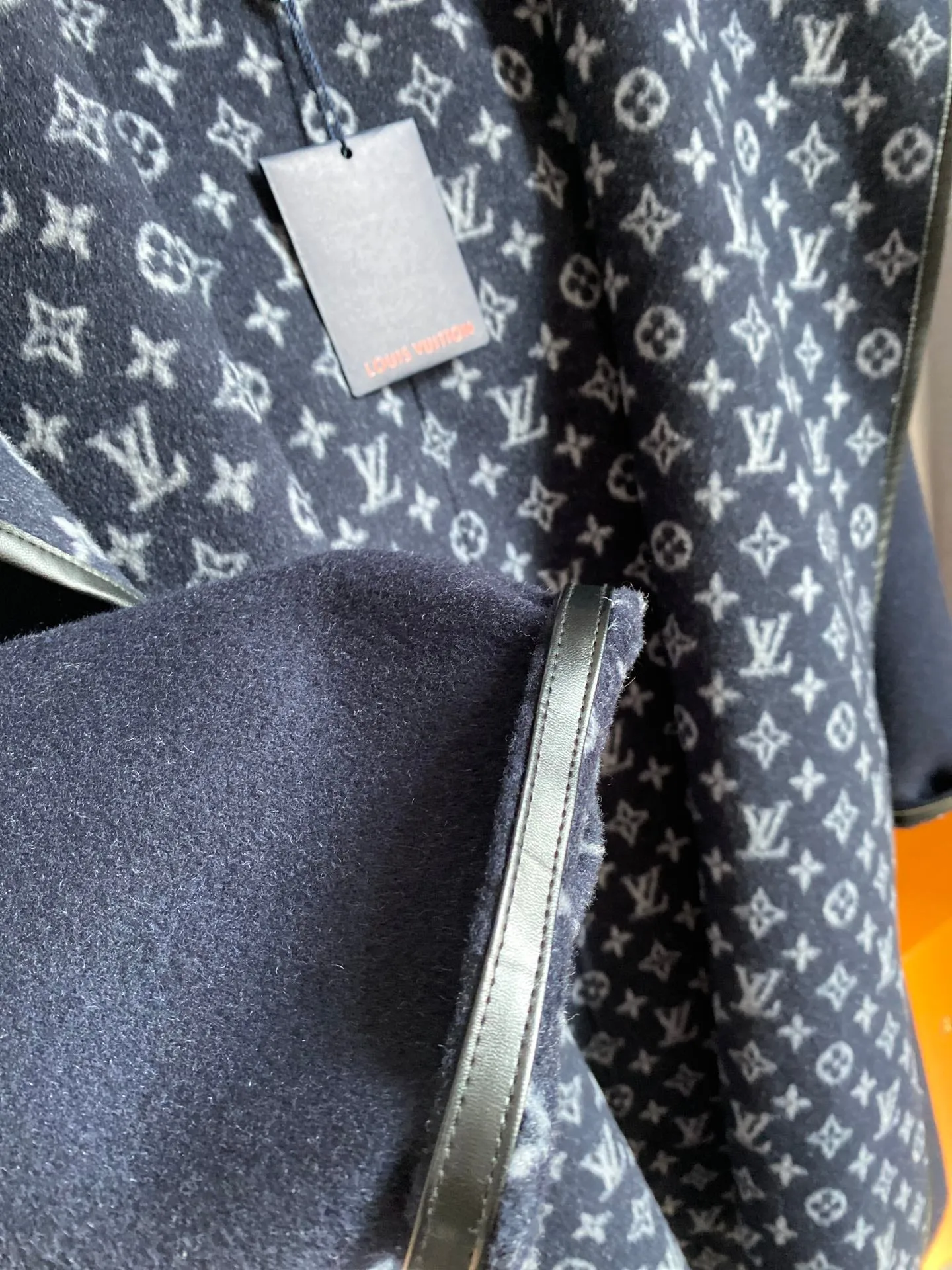 High Quality LUV Wrap Coat 042