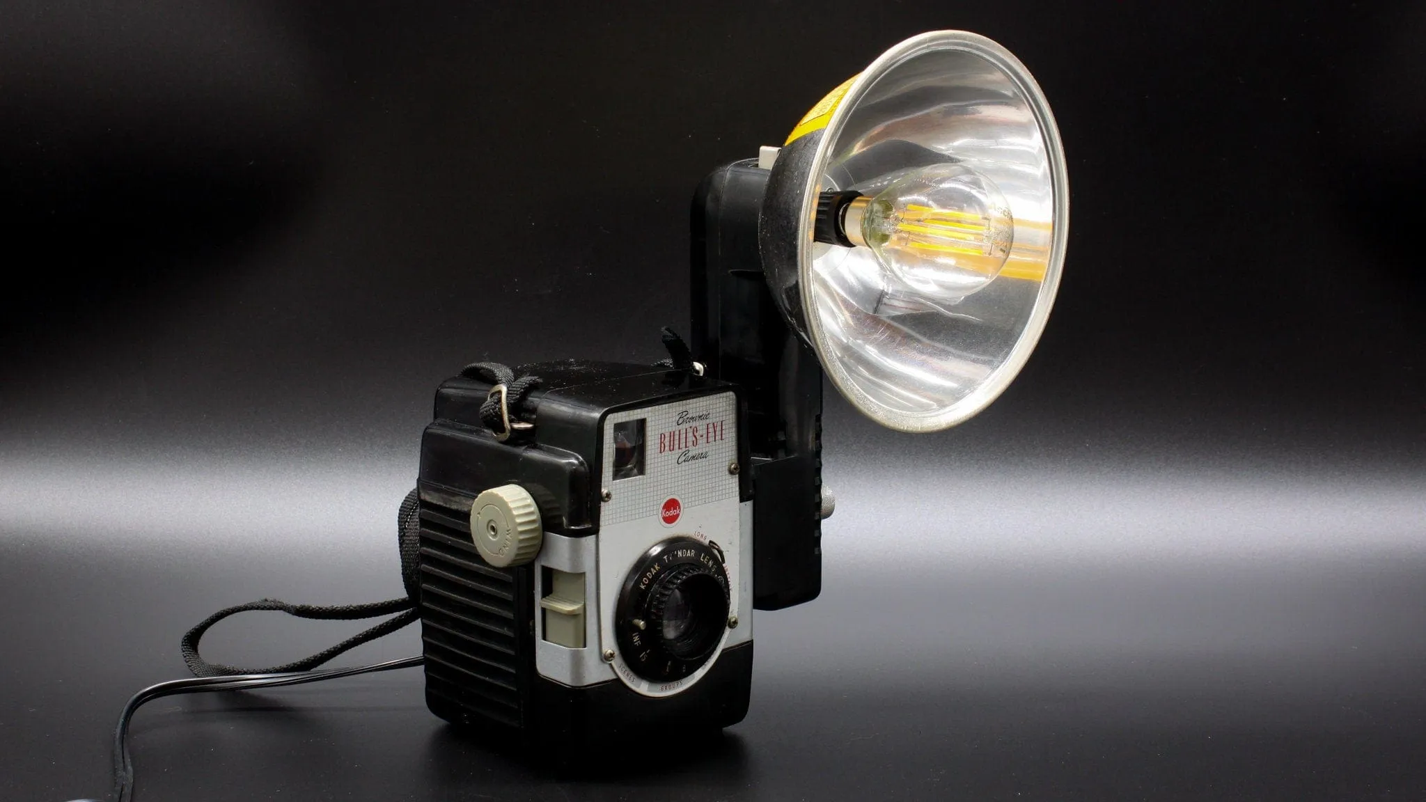 LED Reading - Task Lamp, Kodak Brownie Bull's Eye Vintage Camera, 50' table lamp, mid-century light, gift for grandma and grandpa
